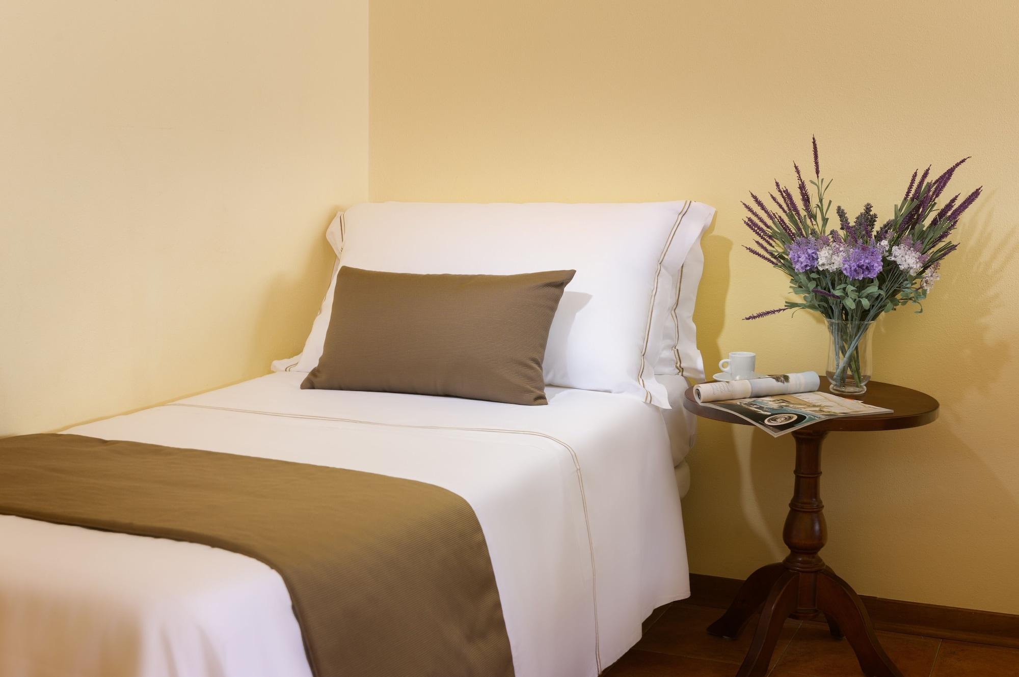 โฮเทล เรสซิเดนต์ ซานเกรโกริโอ Hotel ปีเอนซา ภายนอก รูปภาพ