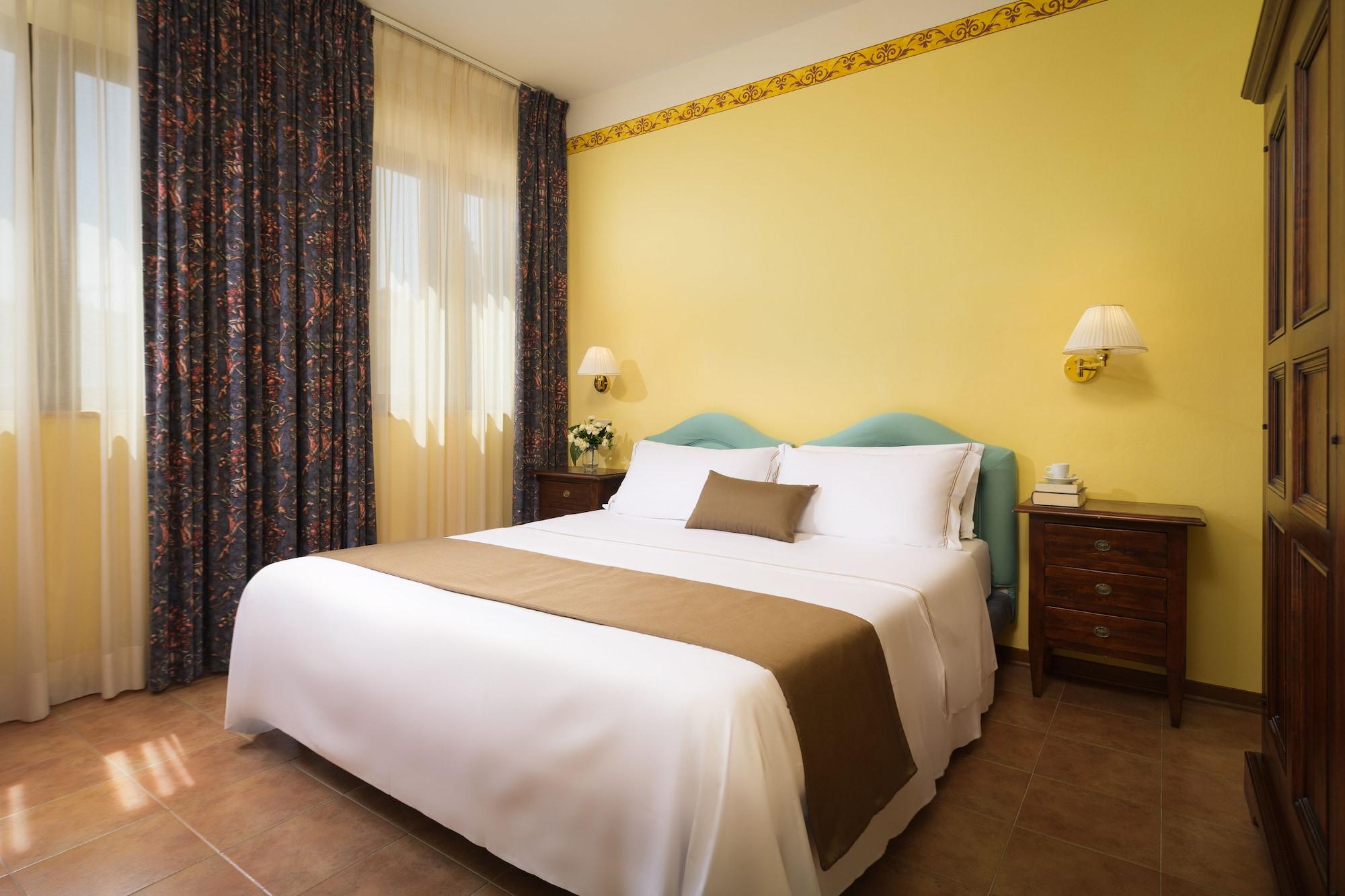 โฮเทล เรสซิเดนต์ ซานเกรโกริโอ Hotel ปีเอนซา ภายนอก รูปภาพ